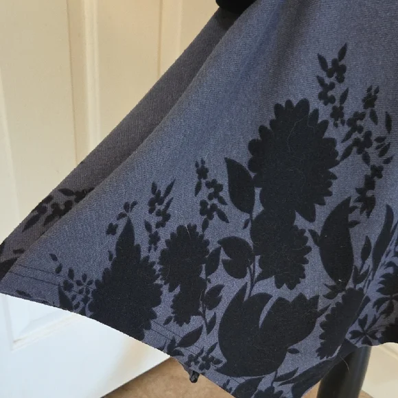 Reborn Asymmetrical Dress in Black and Gray - Picture 7 of 13